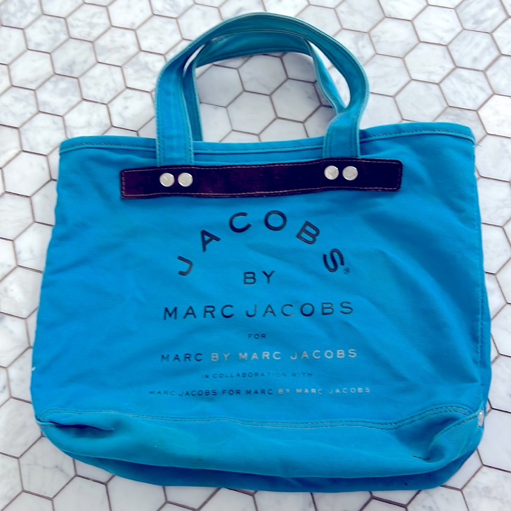 Marc Jacobs Large Cavas Tote royal blue